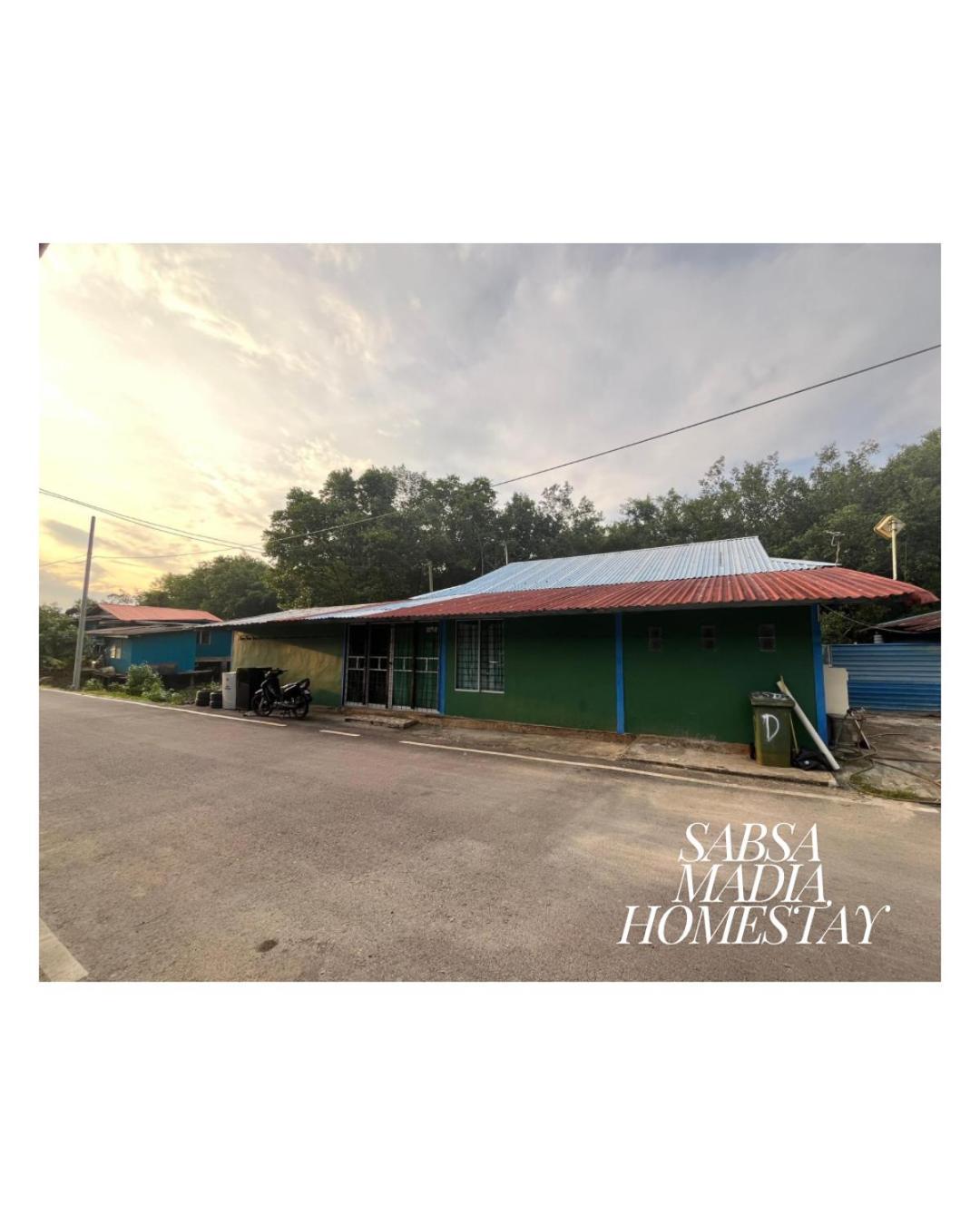 Sabsa Madia Homestay Kuching Exterior photo